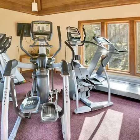 Amazing View, Location, Ski Back Trails, Sports Center, Pool Highridge B4 Highridge Killington Exterior photo