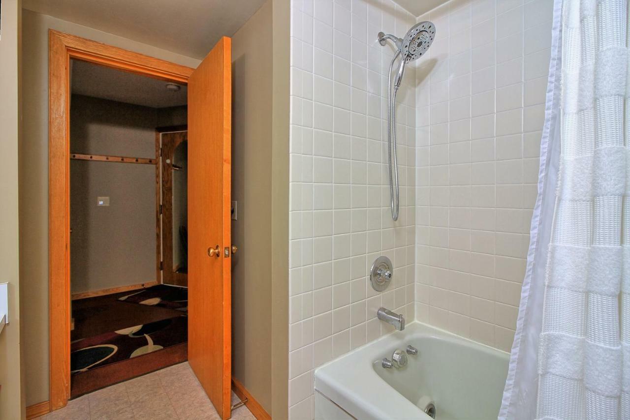 Amazing View, Location, Back Trails, Sports Center, Pool Highridge B4 Highridge *